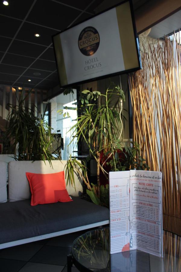 Hotel Crocus Caen Memorial Екстериор снимка
